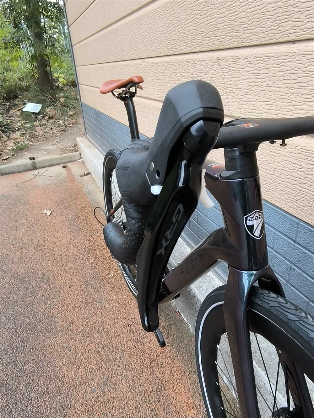 Twitter Gravel-V3 GRX RX600-22 - Cycling Gear Gravel 评论和价格